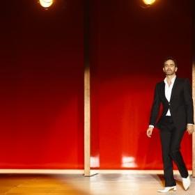Marc Jacobs zieht sich für Diet Coke aus