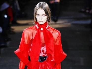Givenchy: Riccardo Tisci bleibt