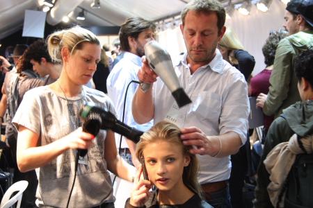 celine-backstage-pap-fs09-markert-modepilot-326