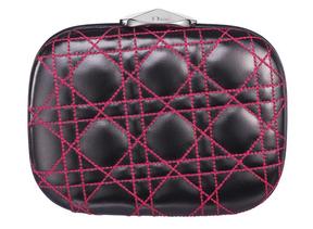 Dior Clutch Anselm Reyle Modepilot
