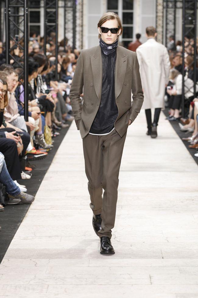 LOOK19