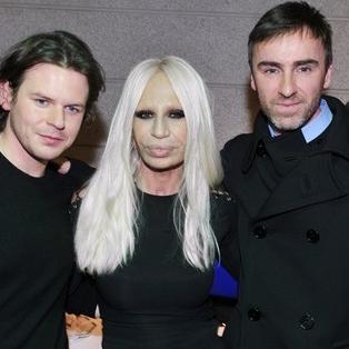 Gerücht des Tages: Raf Simons zu Versace?