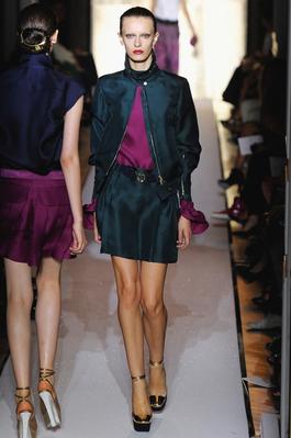 yves_saint_laurent_ss12_0254