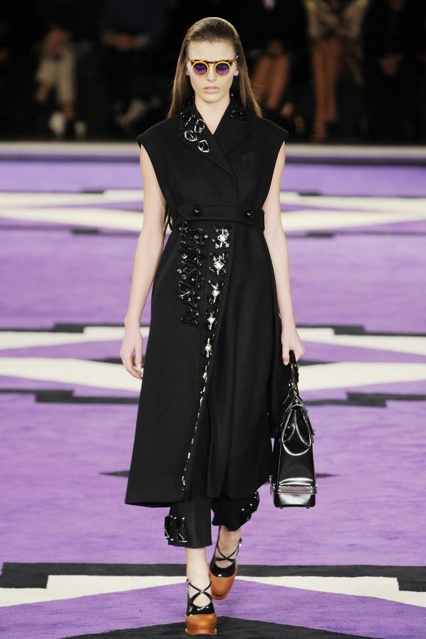 prada_aw12_0092