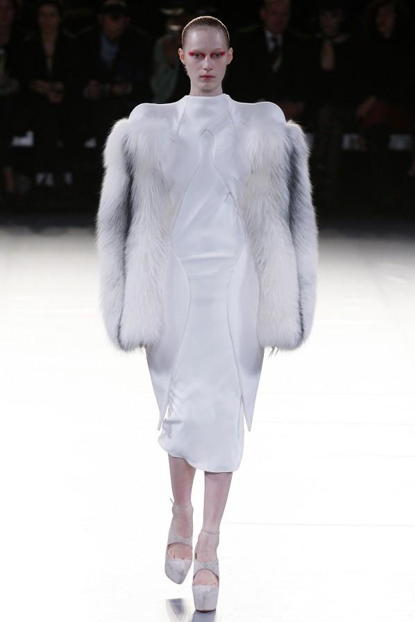 mugler_aw12_088