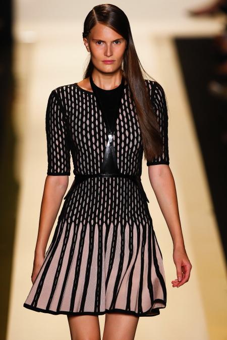 herve_leger_by_max_azria_ss13_0093