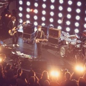 Jake Bugg on stage bei Burberry