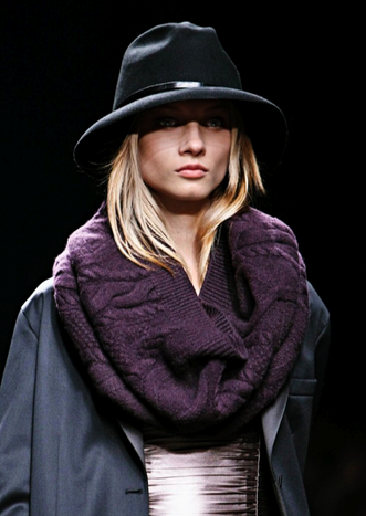 burberry-snood