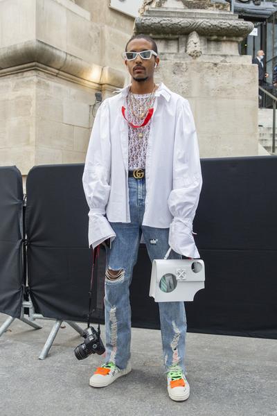 Logomania Modepilot Street Style
