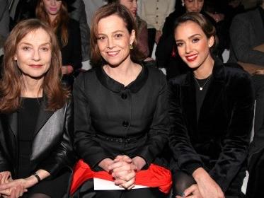 Dior: Guck mal, wer da sitzt!