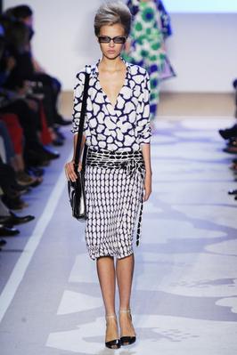 diane_von_furstenberg_ss12_419