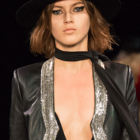 Trends Sommer 2015: deep v-necks