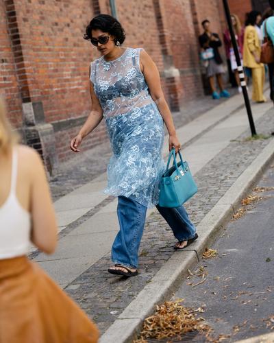 Spitzenkleid Street Style Modepilot Kopenhagen Fashion Week OperaSport Nona Dress