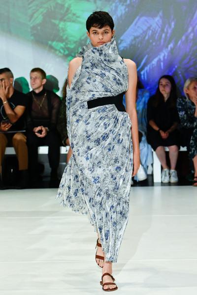 Modepilot Hussein Chalayan 2020