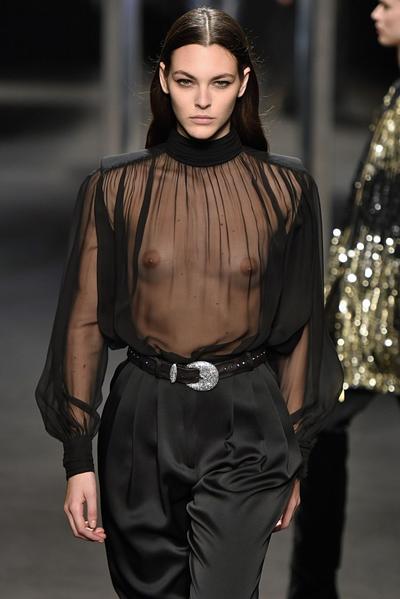 Stehkragen Bluse Modepilot 2018 2019