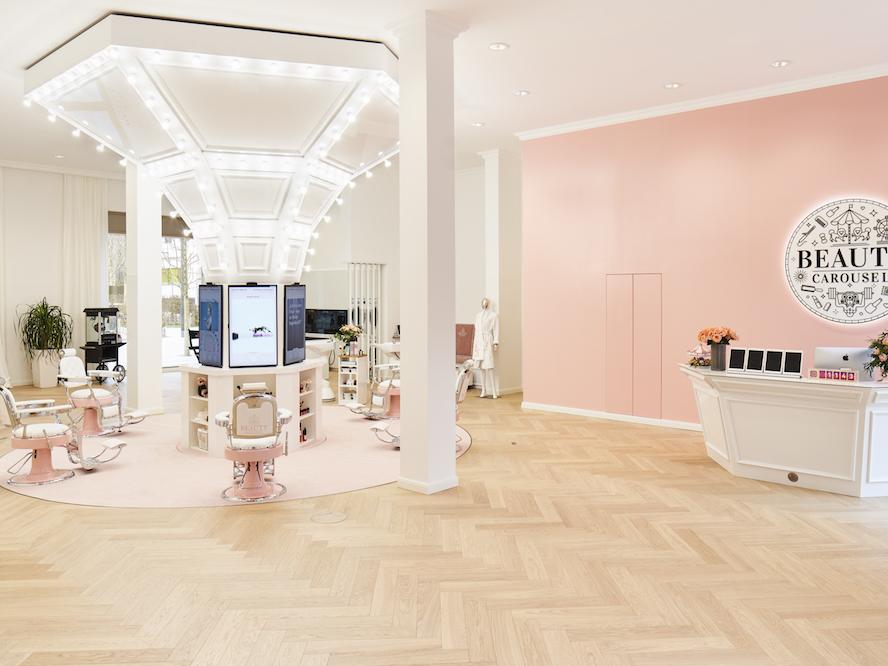 Haare, Mani und Pedi – alles in nur einer Stunde und das richtig gut!
