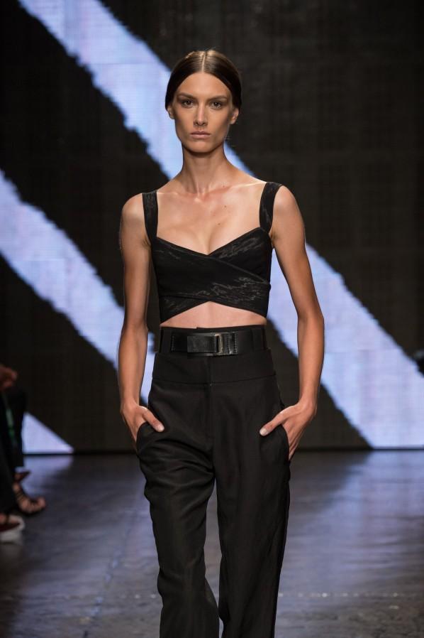donna_karan_new_york_ss15_0070