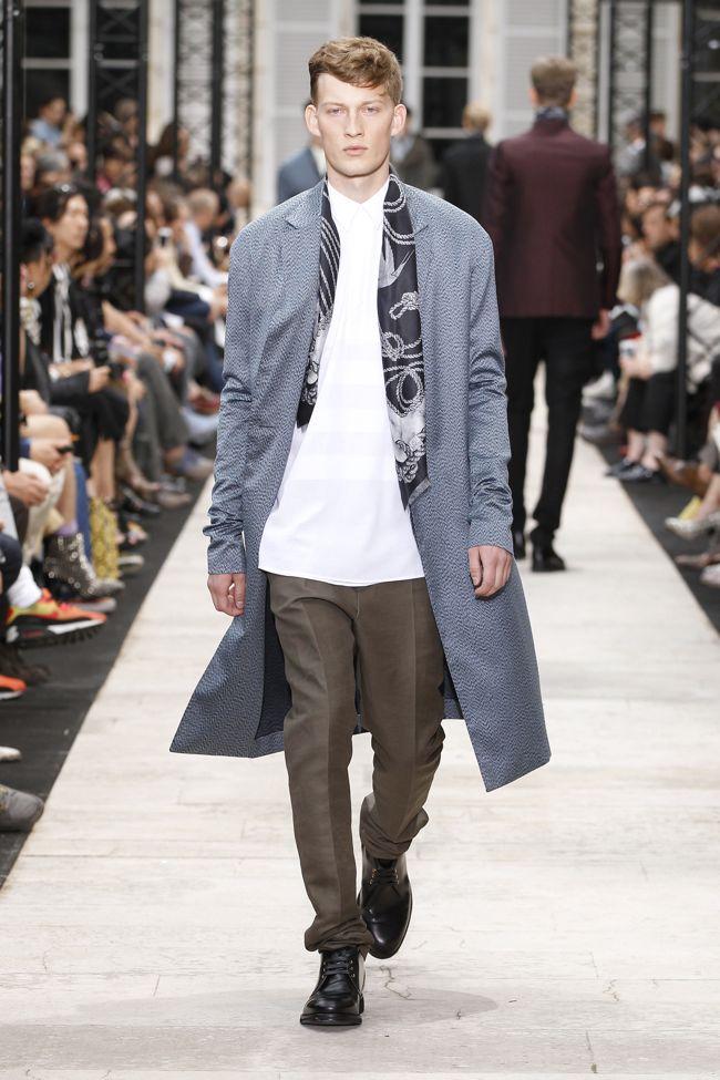 LOOK32