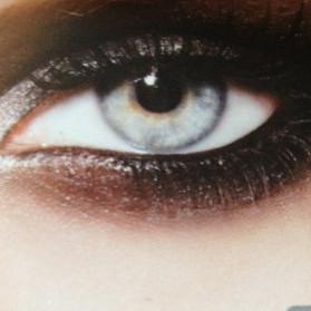 Eye-Lifting To Go