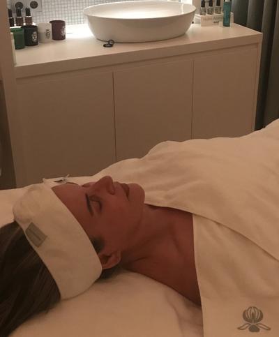 Gesichtsbehandlung in der Maison Sisley in München
