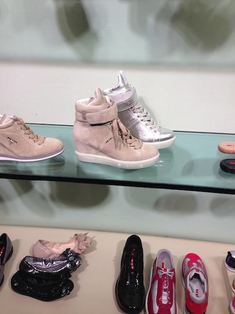 Prada-Wedges-modepilot-blog-IMG_2402