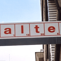 W.A.L.T.E.R. schließt.