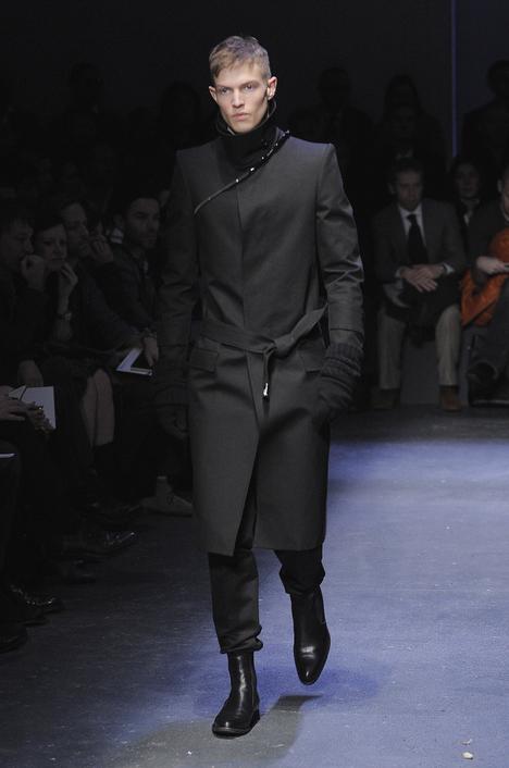 gianfranco_ferre_maw09_022