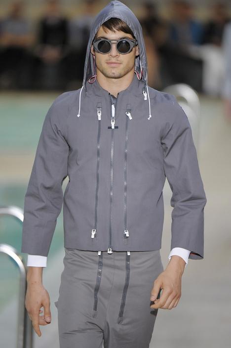 moncler_gamme_bleu_mss10_086