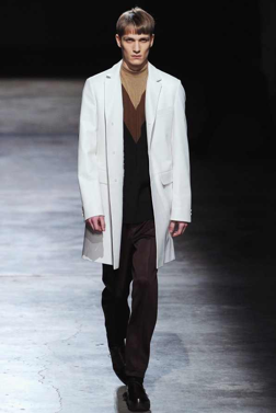 Prada white coat Modepilot