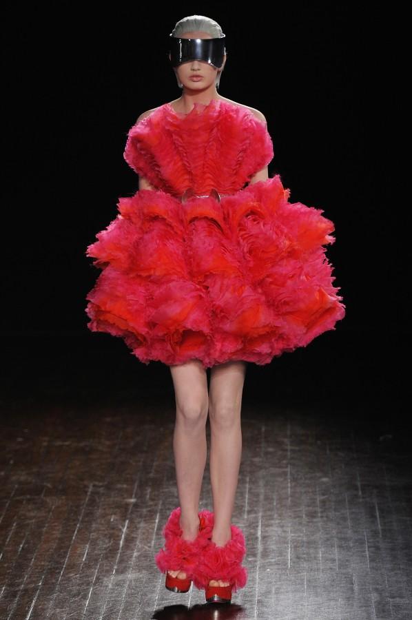 alexander_mcqueen_aw12_425