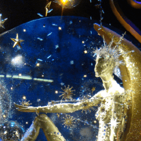 Weihnachtsfenster bei Harvey Nichols (London)