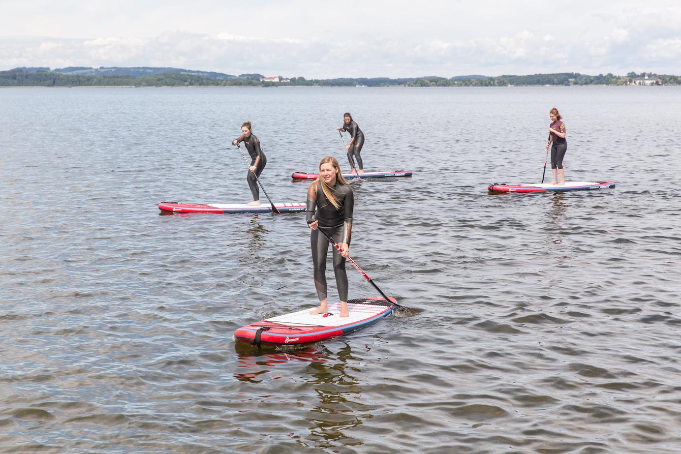 Stand up paddling yoga chiemsee modepilot