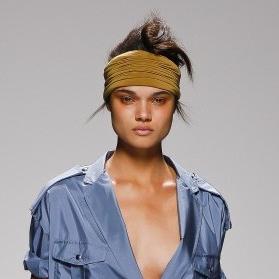 Max Mara 2013: Mantel, Military & Mustermix