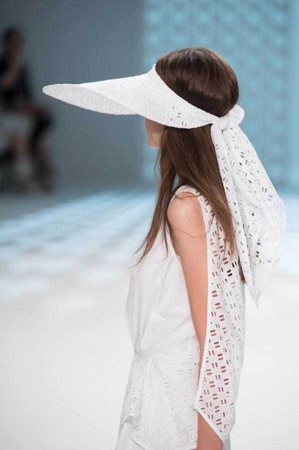 chalayan_ss15_0092